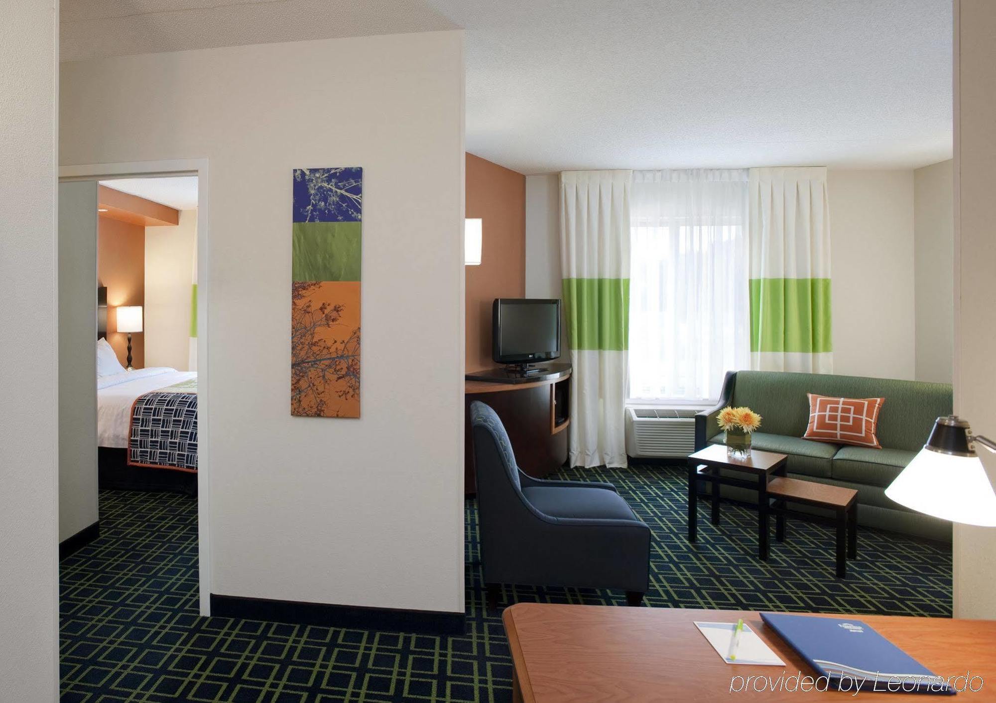 Fairfield Inn & Suites By Marriott Вінніпег Номер фото
